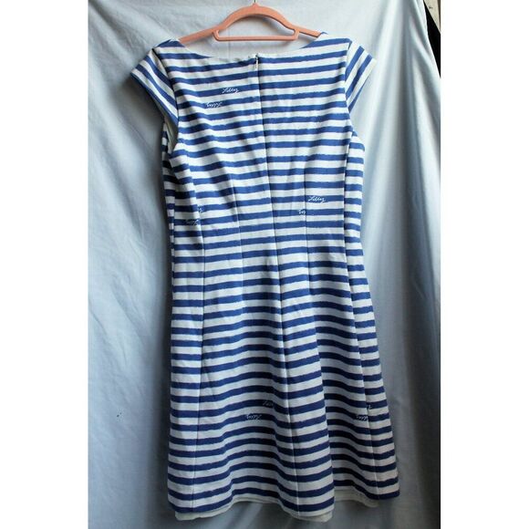 Lilly Pulitzer Briella Dress Size M Striped Blue and White with Lilly logo - Picture 2 of 5